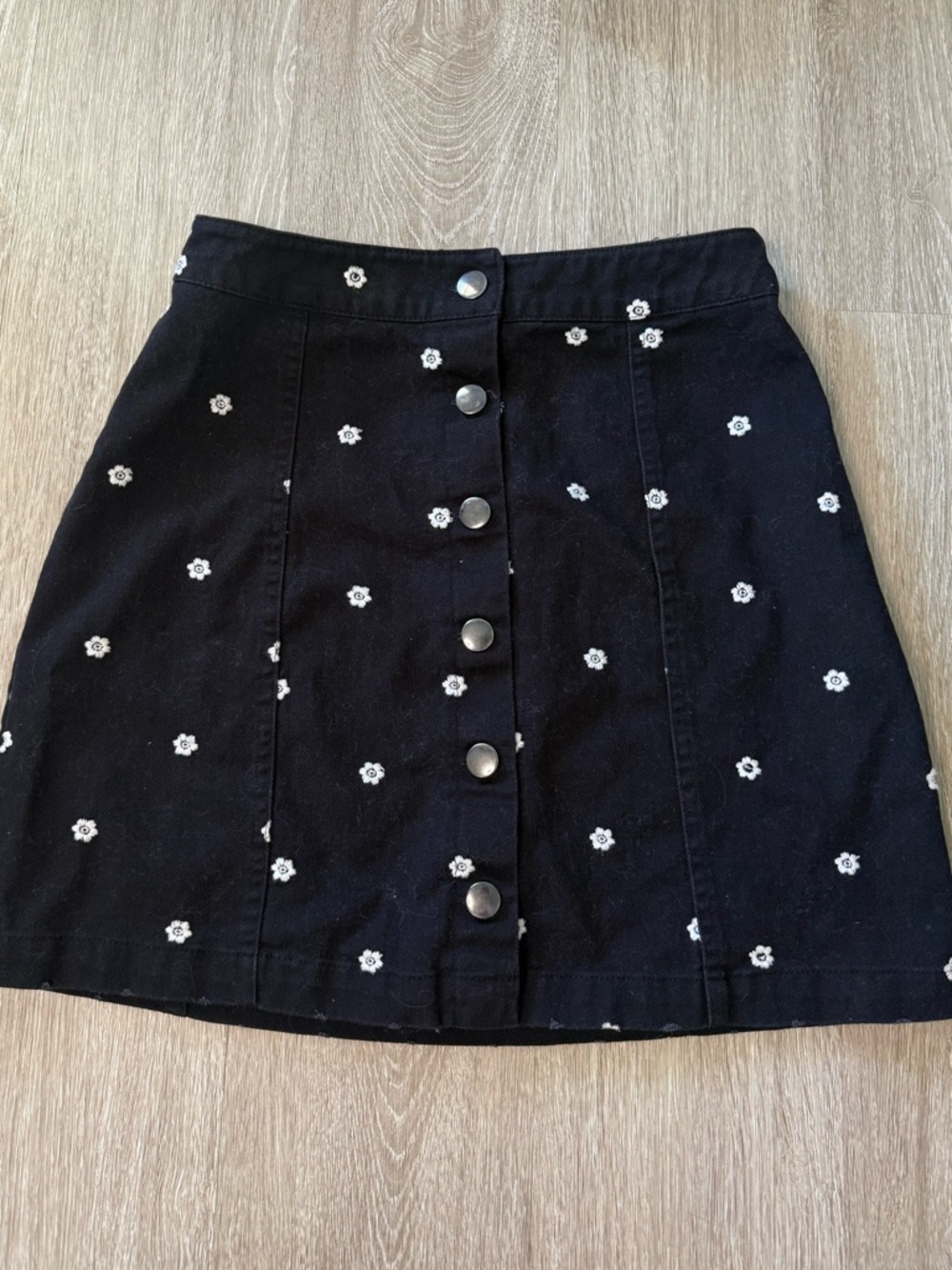 mi ami - Black Mini Skirt with White Dainty Floral Embroidery - size XS